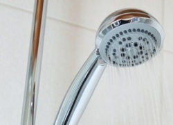 Meilleur pommeau de douche 2023 : comparatif, prix